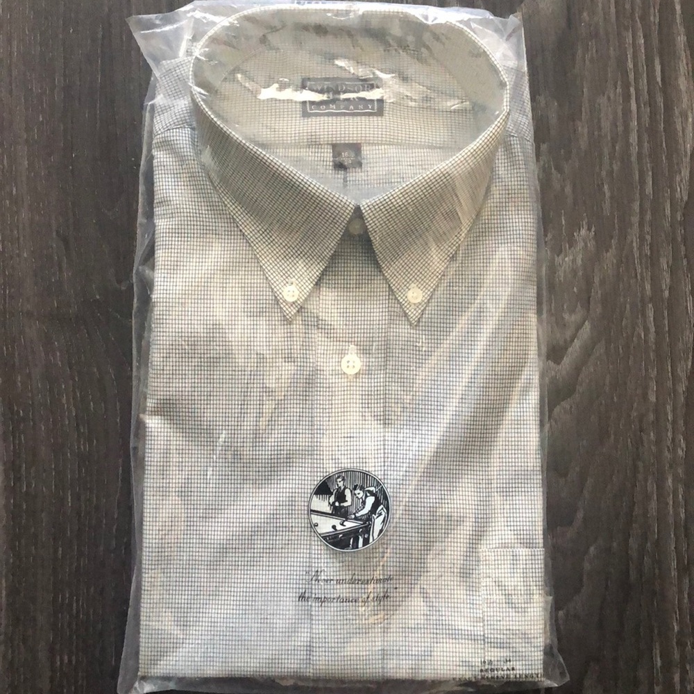 Windsor Shirt. Long sleeve dress shirt.